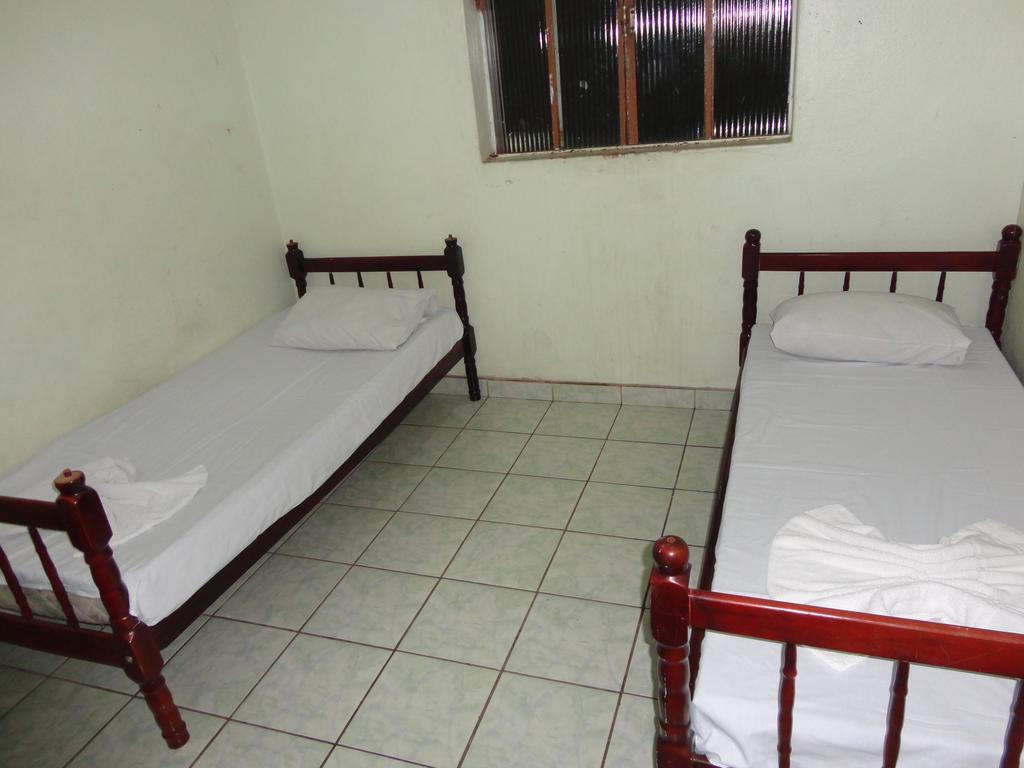 Hotel Gringos Лондрина Номер фото